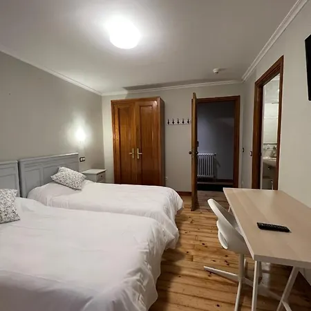 Hotel Regueiro Tox Exterior photo